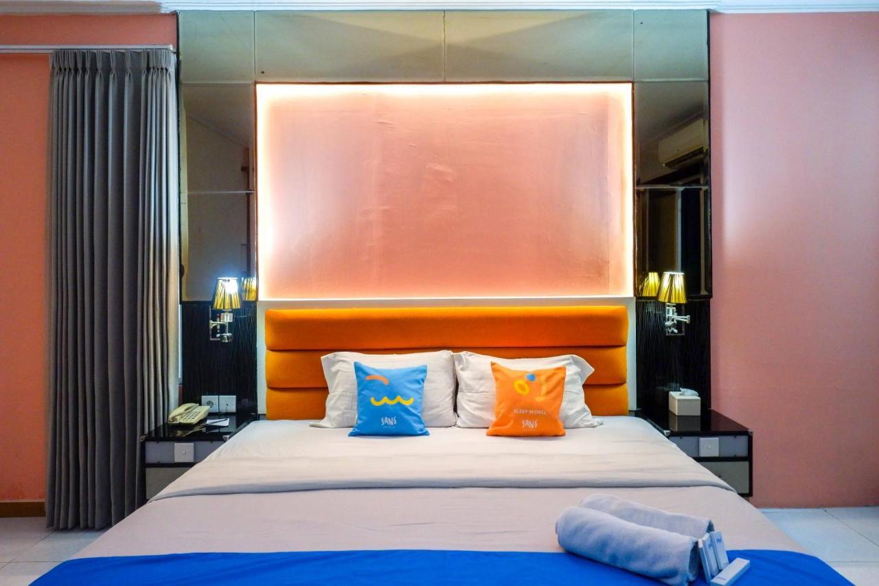 Sans Hotel International Surabaya Gubeng Zewnętrze zdjęcie