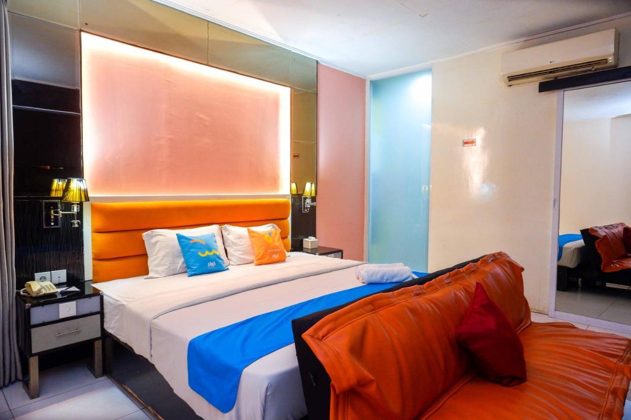 Sans Hotel International Surabaya Gubeng Zewnętrze zdjęcie